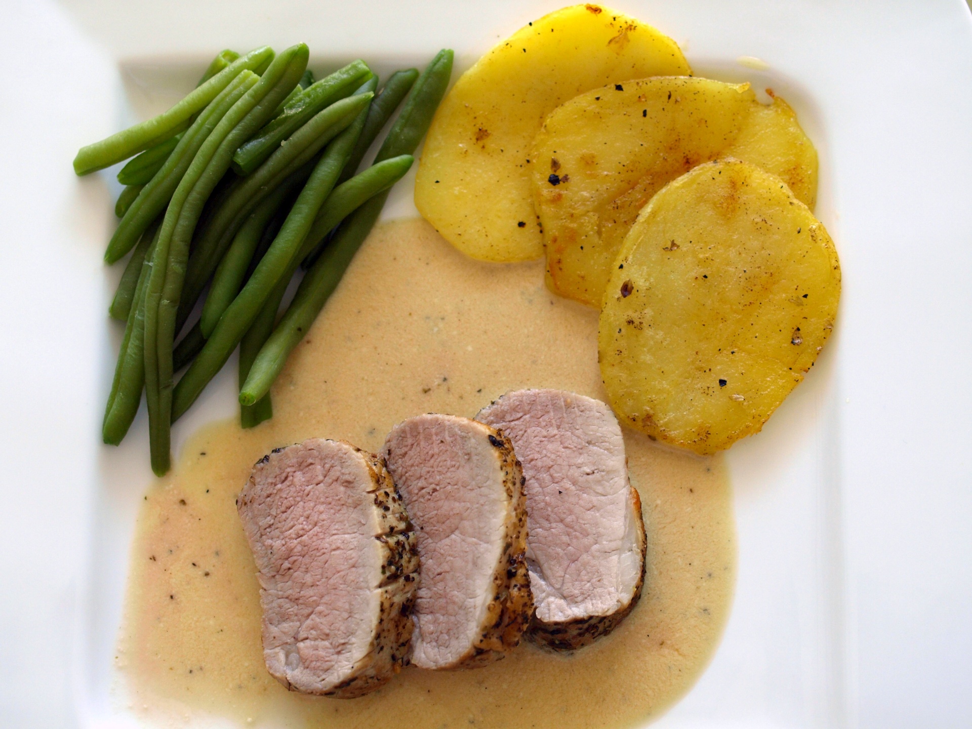 Schweinefilet mit grnen Bohnen