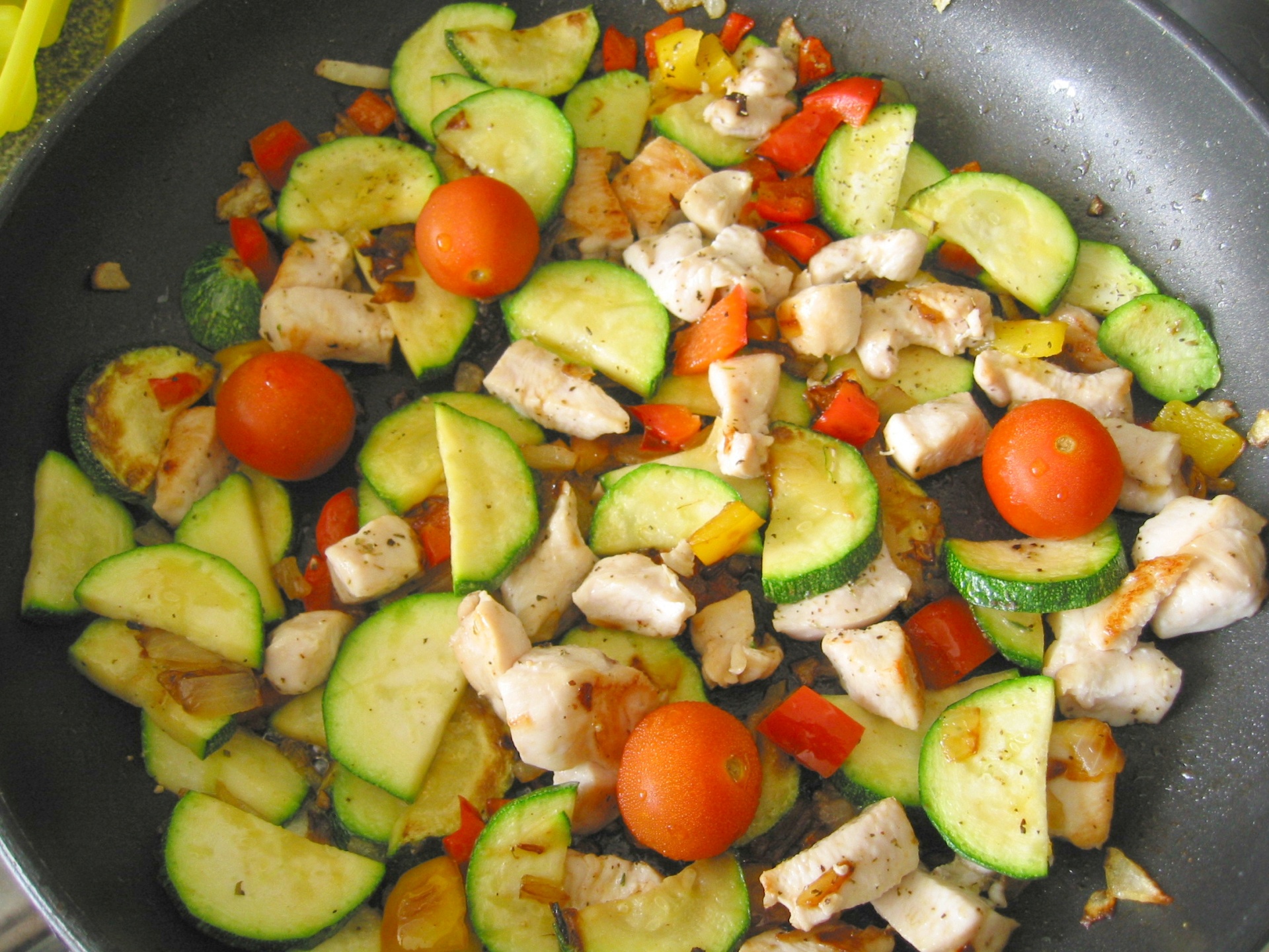 Hhnchenbrust mit Zucchini