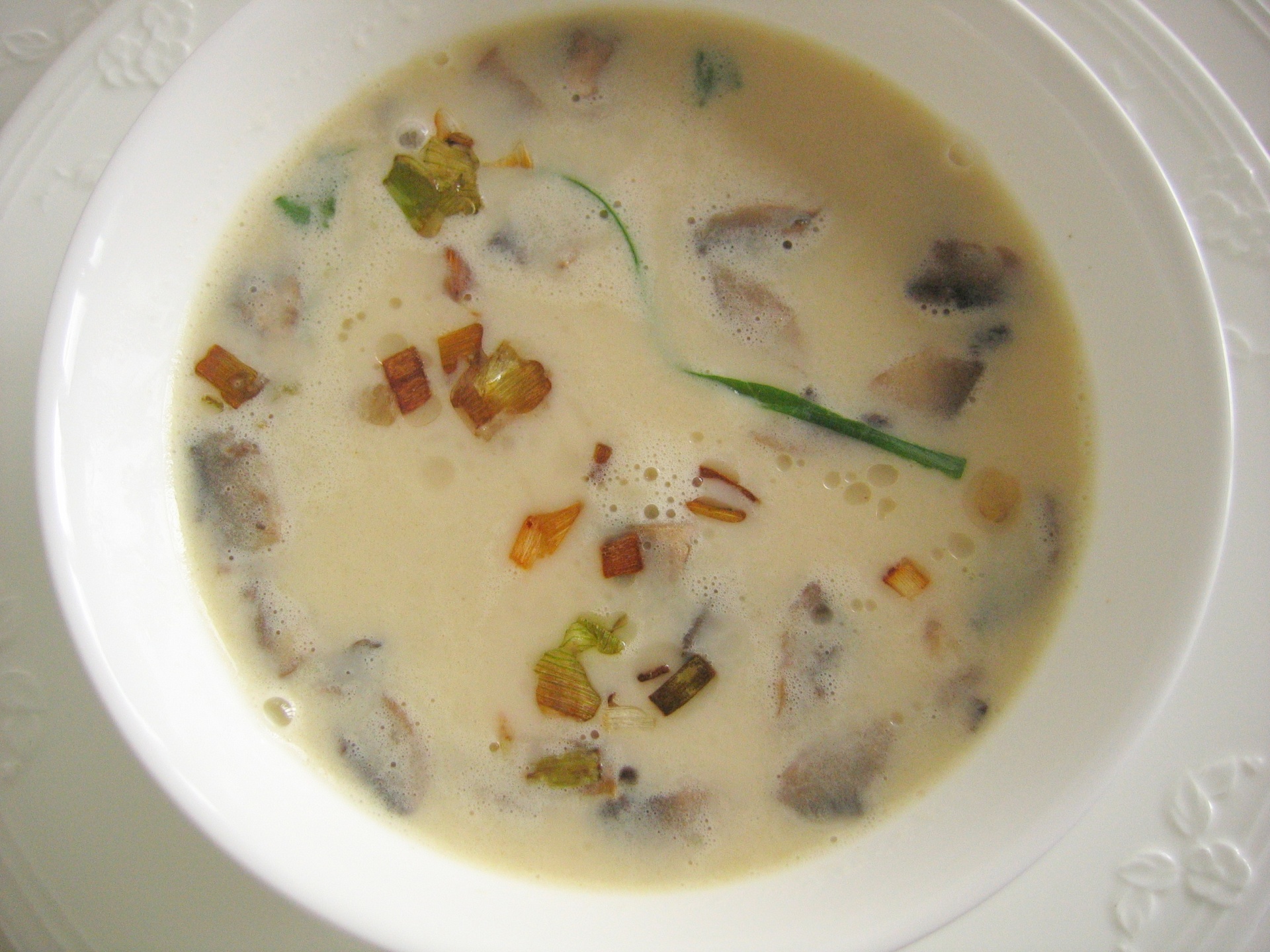Kartoffelrahmsuppe mit Champignons