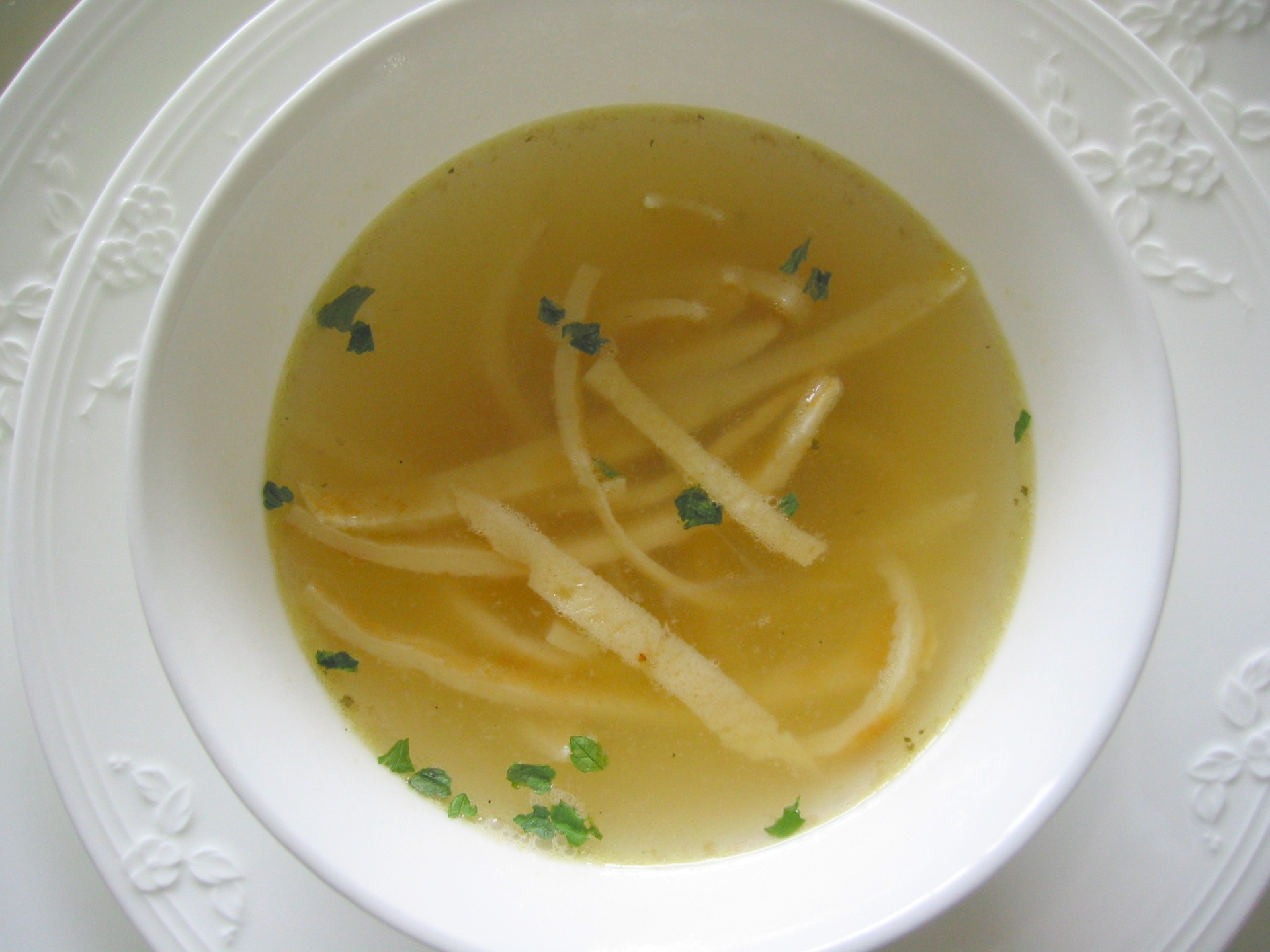 Pfannkuchensuppe