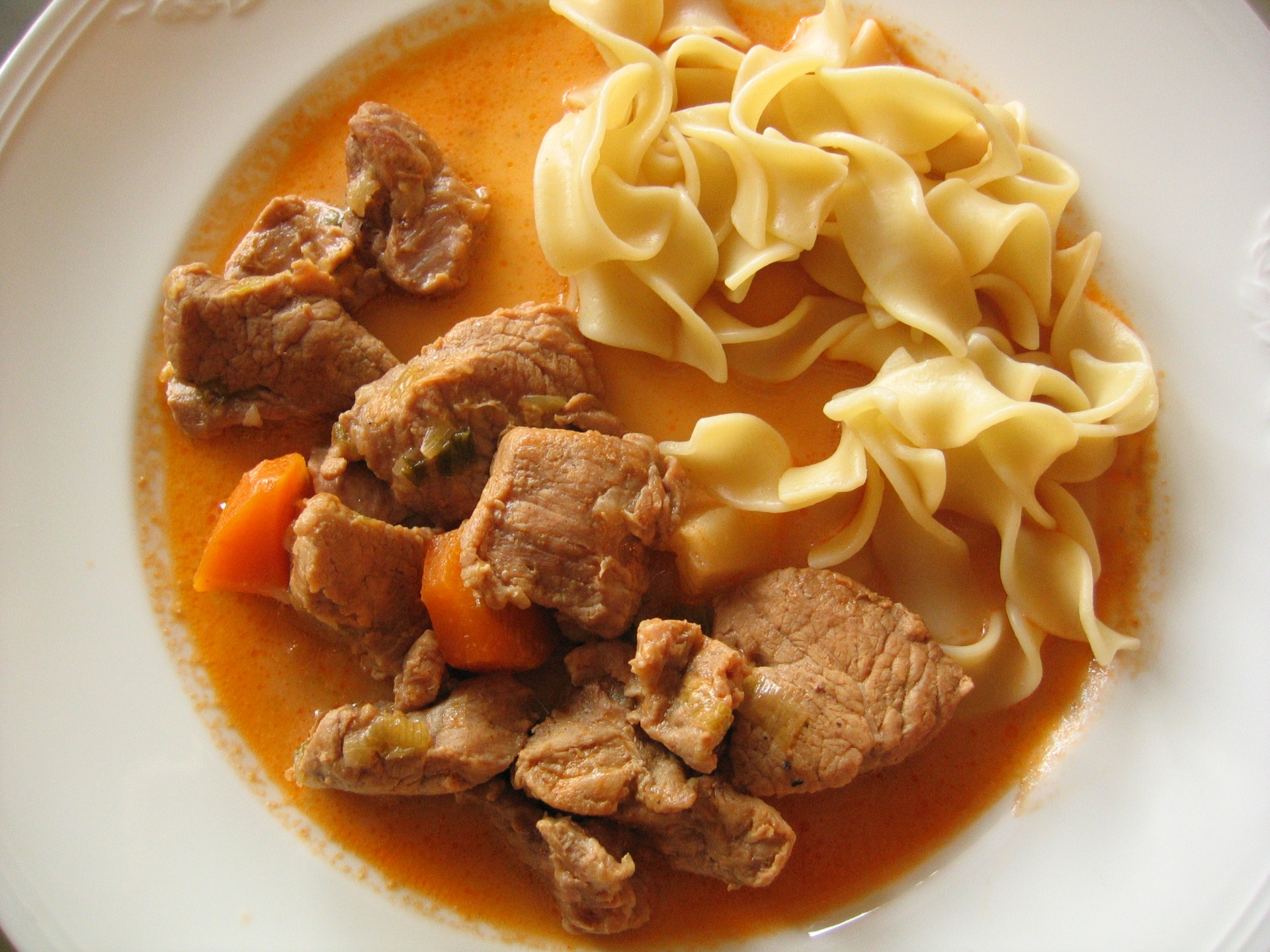 Kalbsrahmgulasch