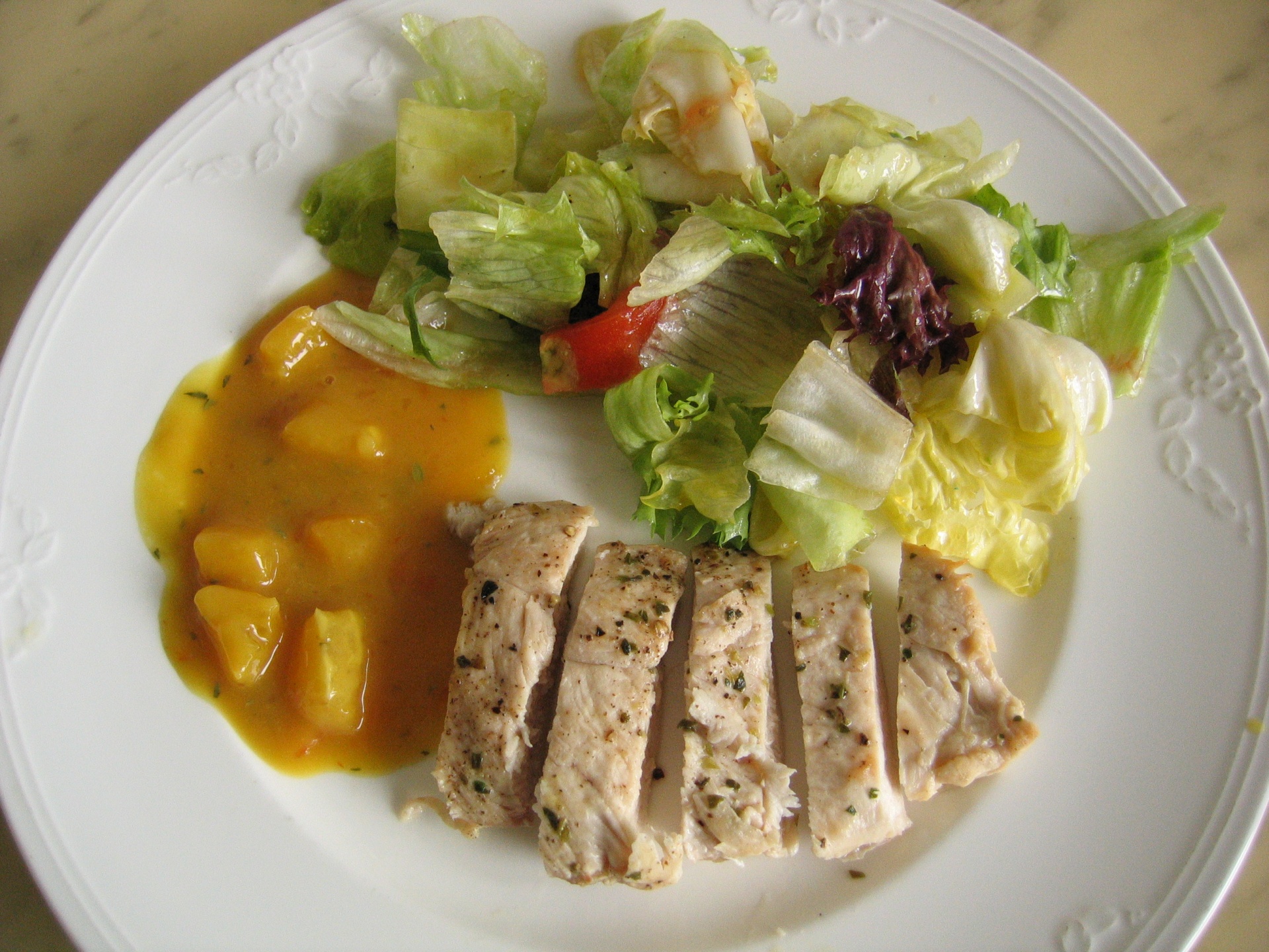 Hhnchenbruststreifen mit kalter Orangensauce