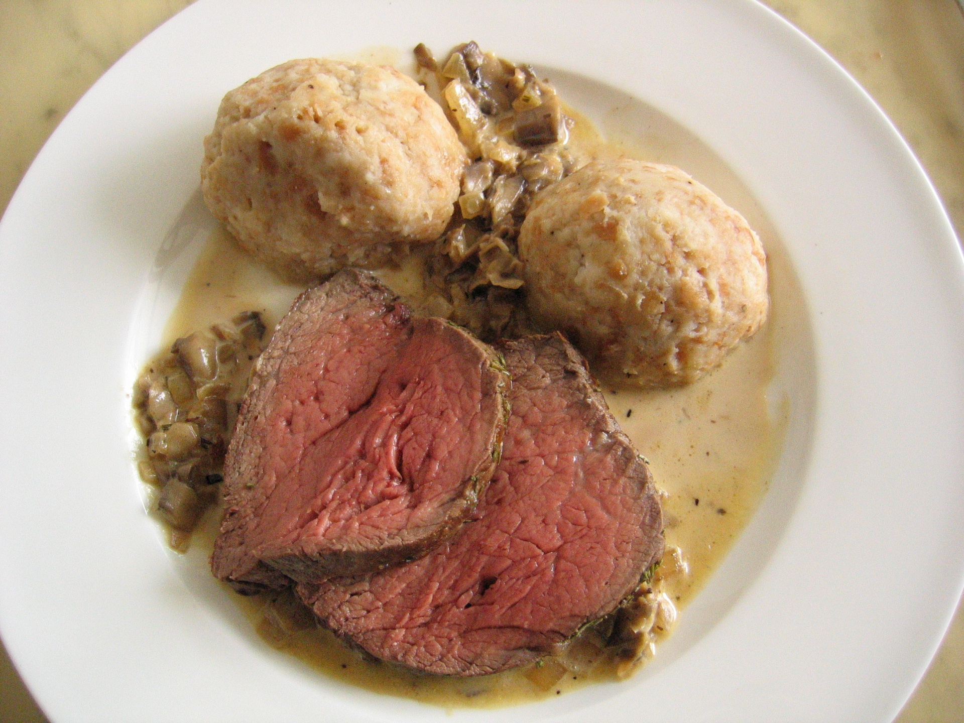 Rinderfilet mit Champignonsauce