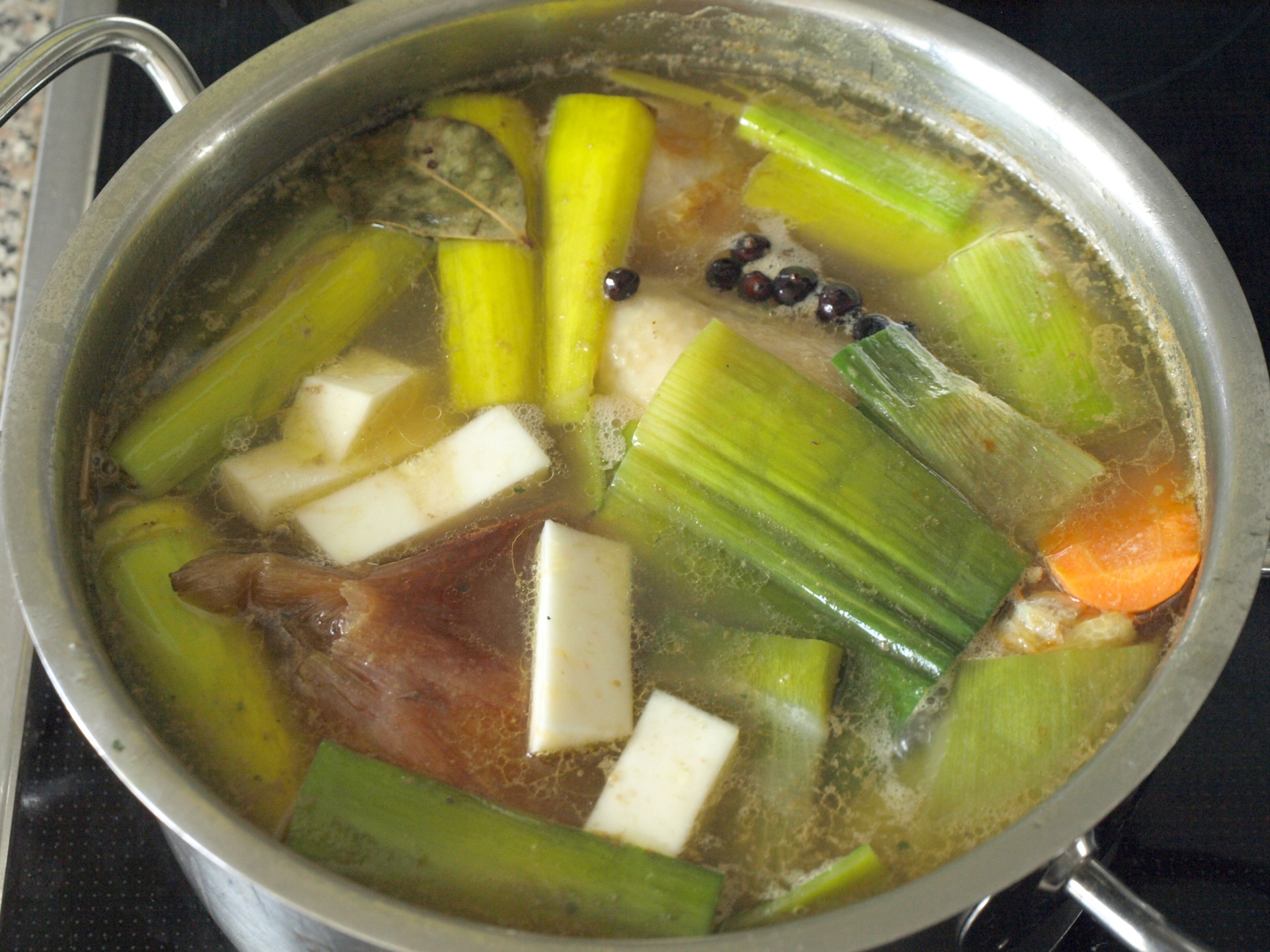 Schnelle Hhnersuppe