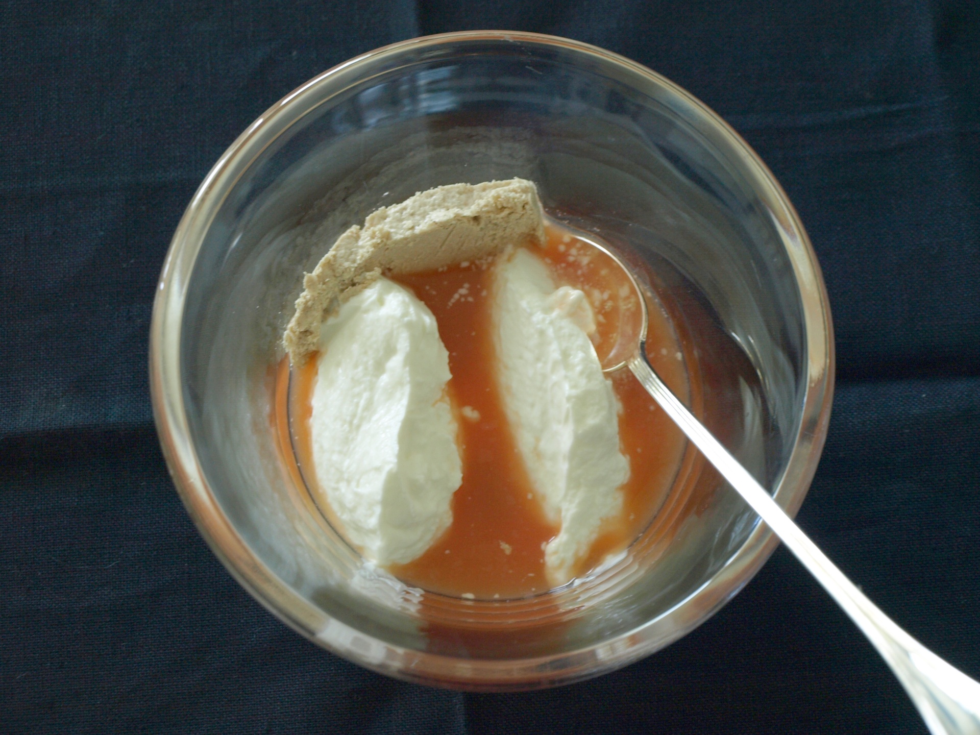 Halva mit Joghurt