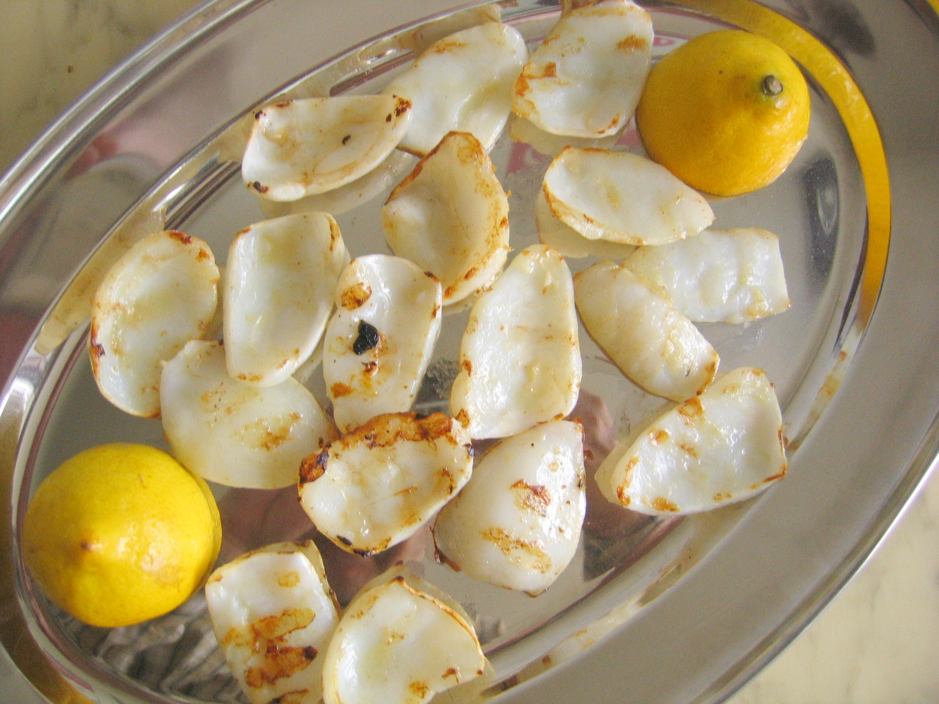 Tintenfischfilets aus der Grillpfanne