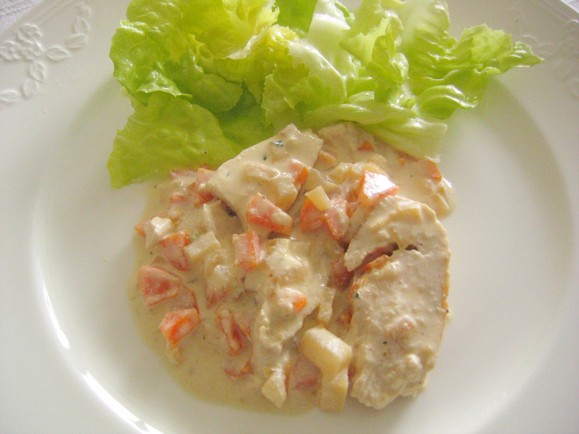 Hhnchenbrust mit Brunoise und Crme frache