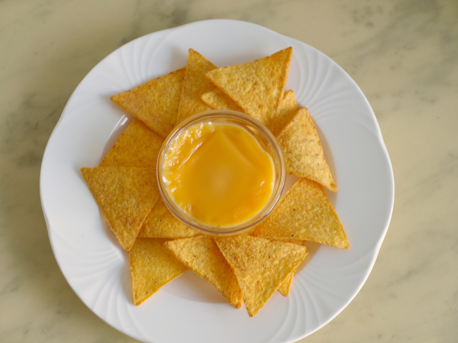 Nachos mit Ksecreme
