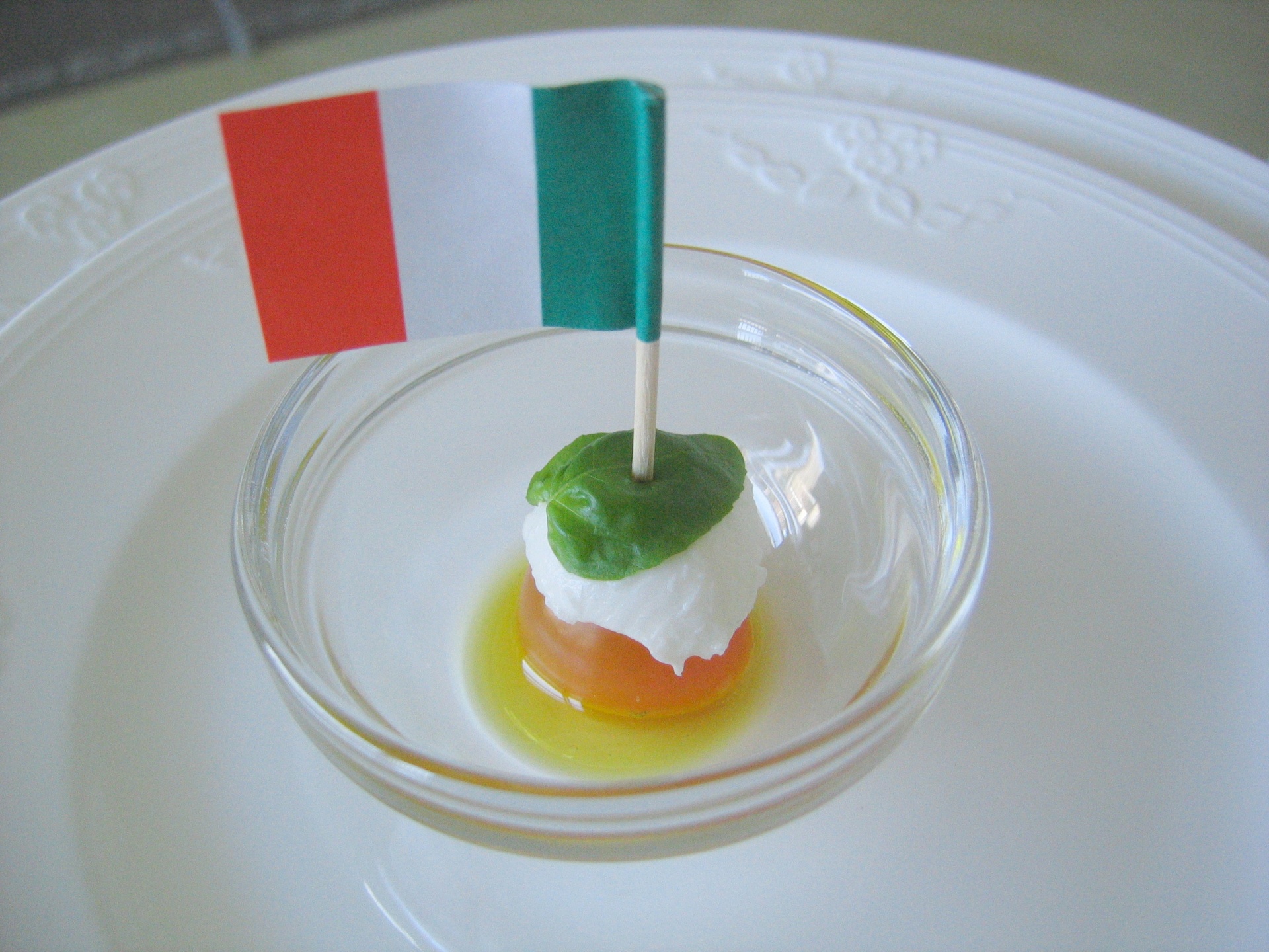 Kirschtomaten mit Mozzarella