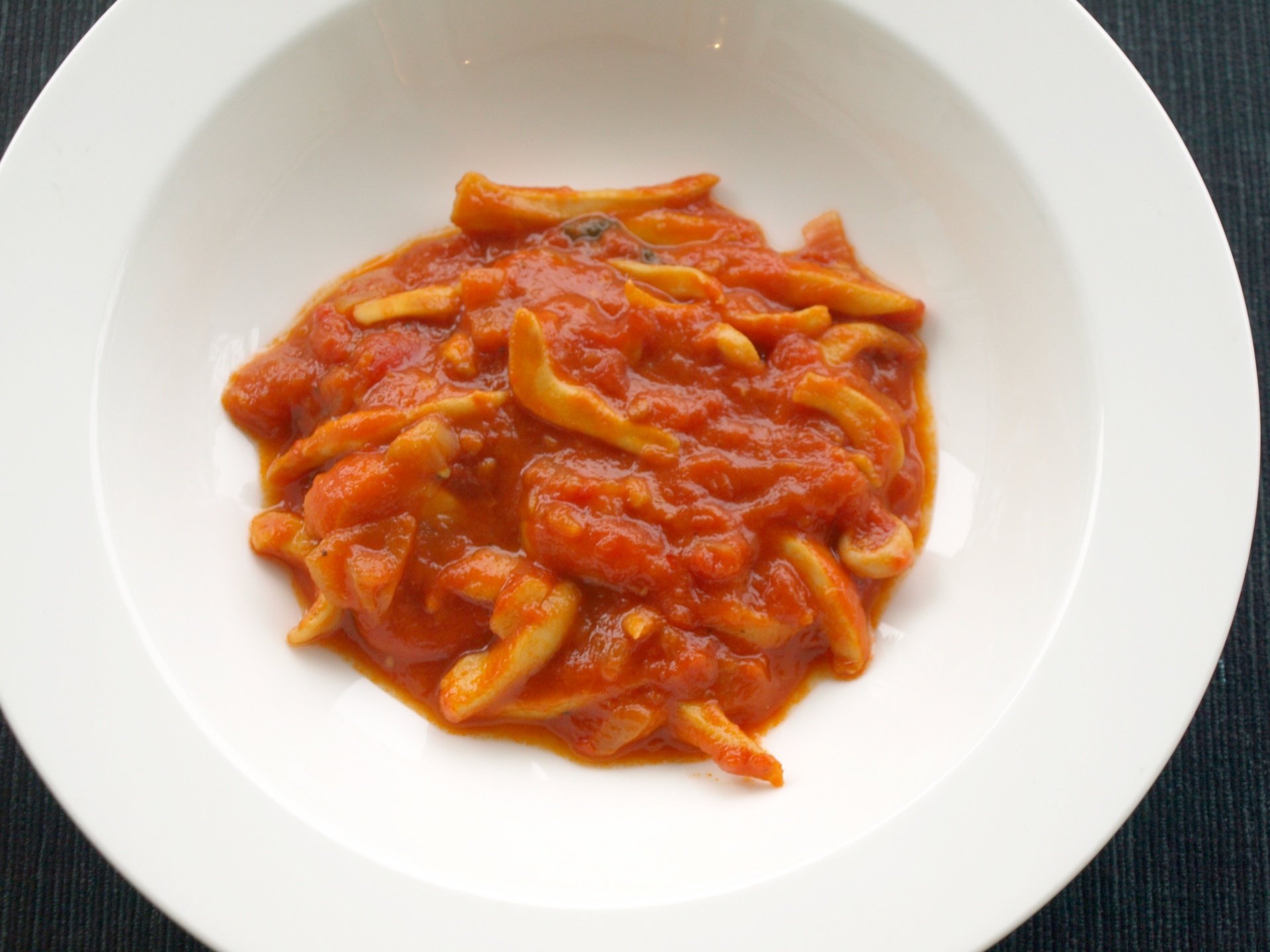 Tintenfischsugo