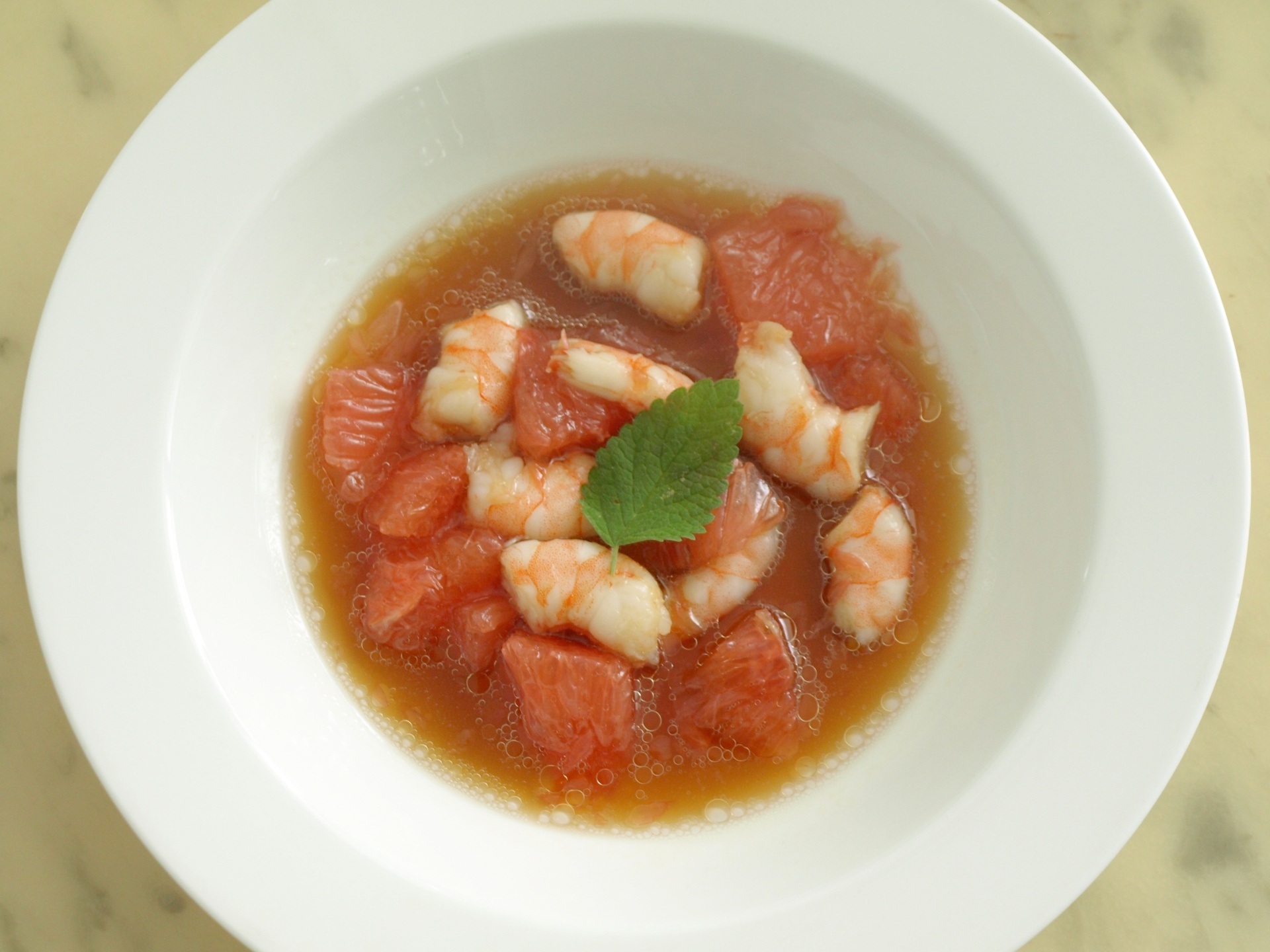 Garnelensalat mit Grapefruit