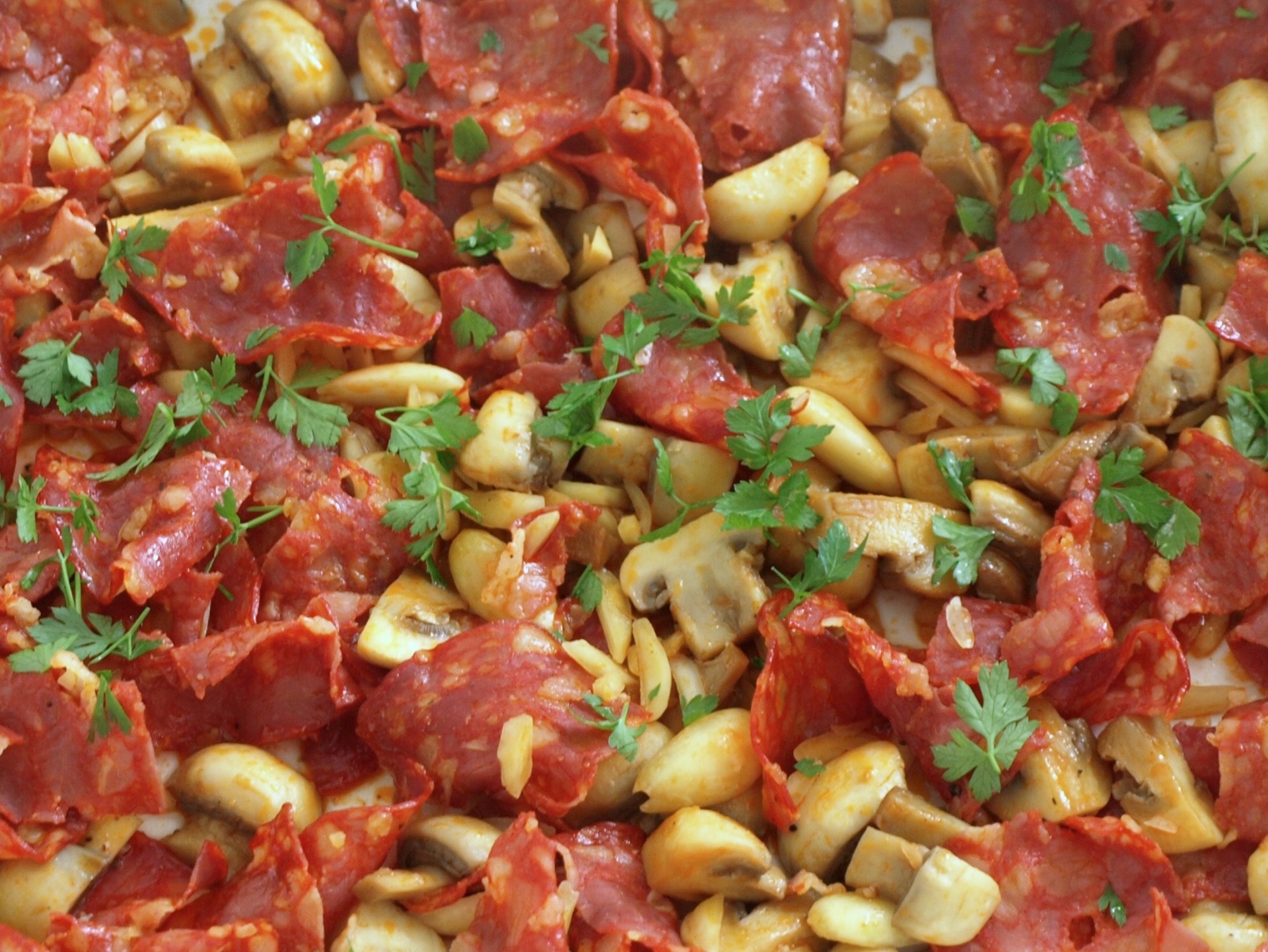 Chorizo mit Pilzen