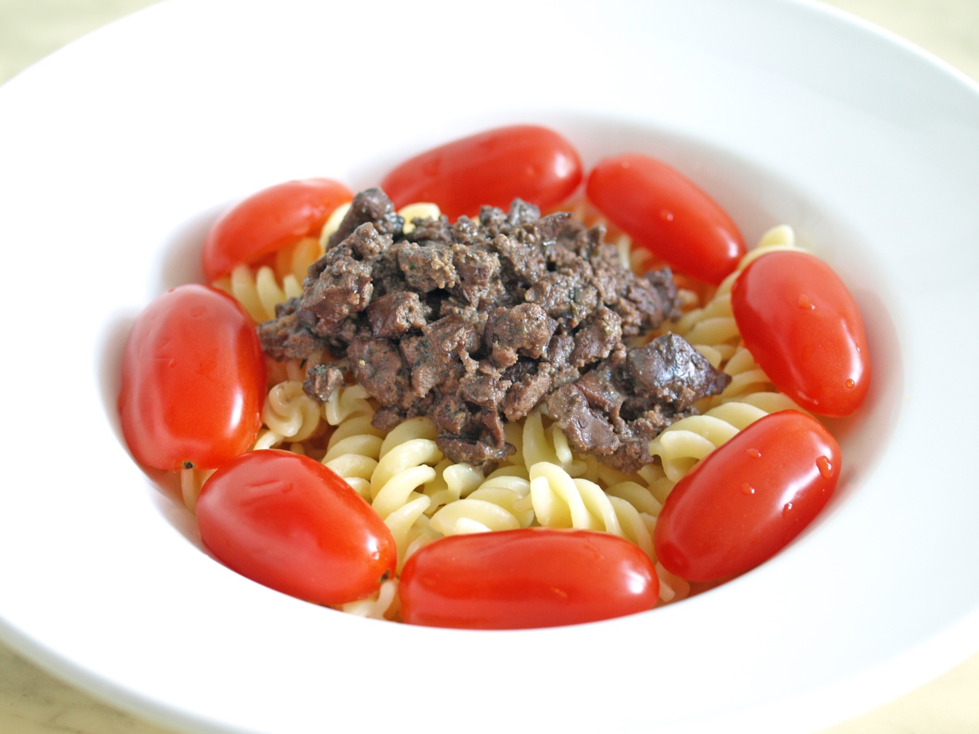 Fusilli mit Hhnchenlebersauce