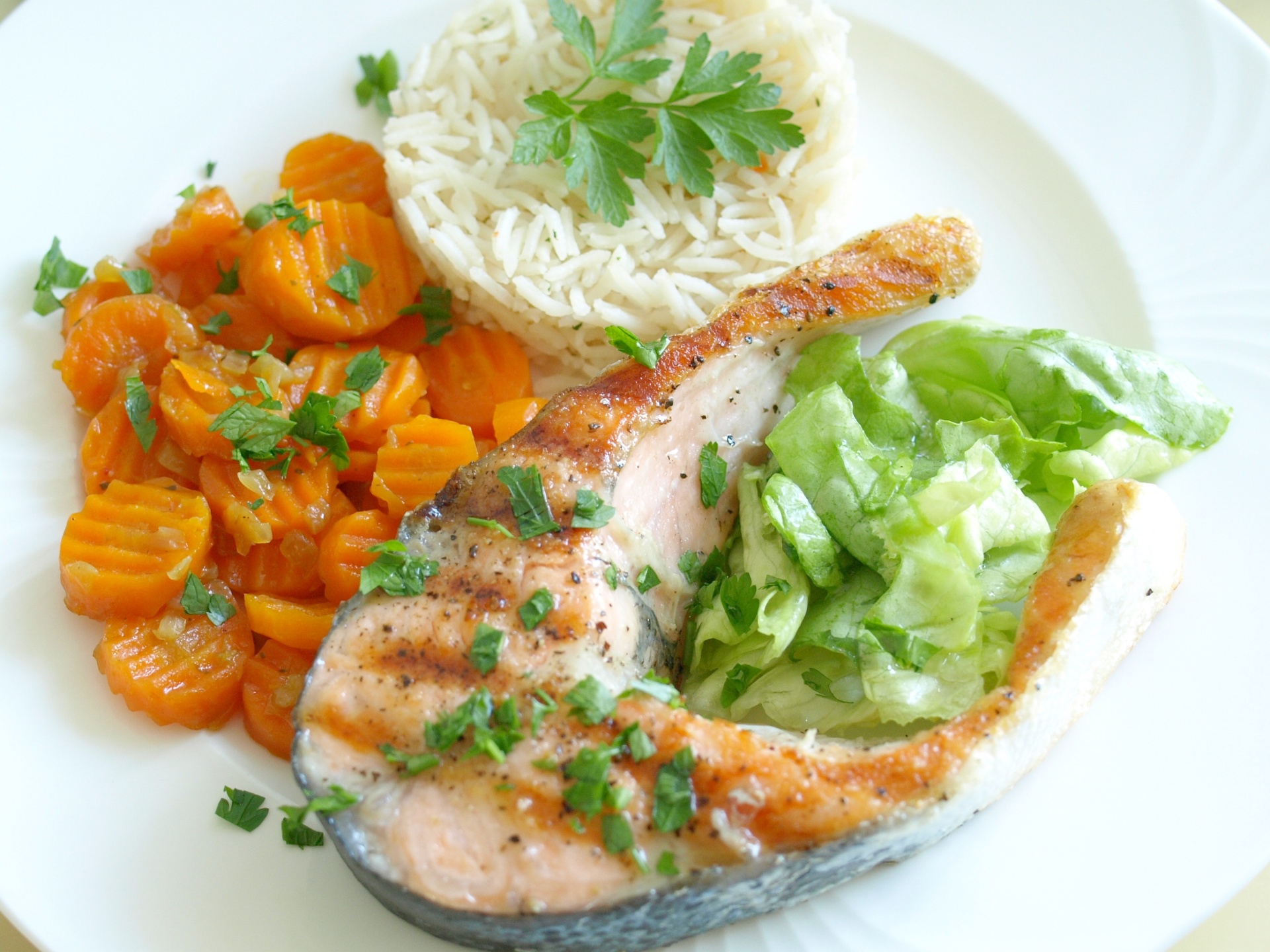 Gegrilltes Lachskotelett