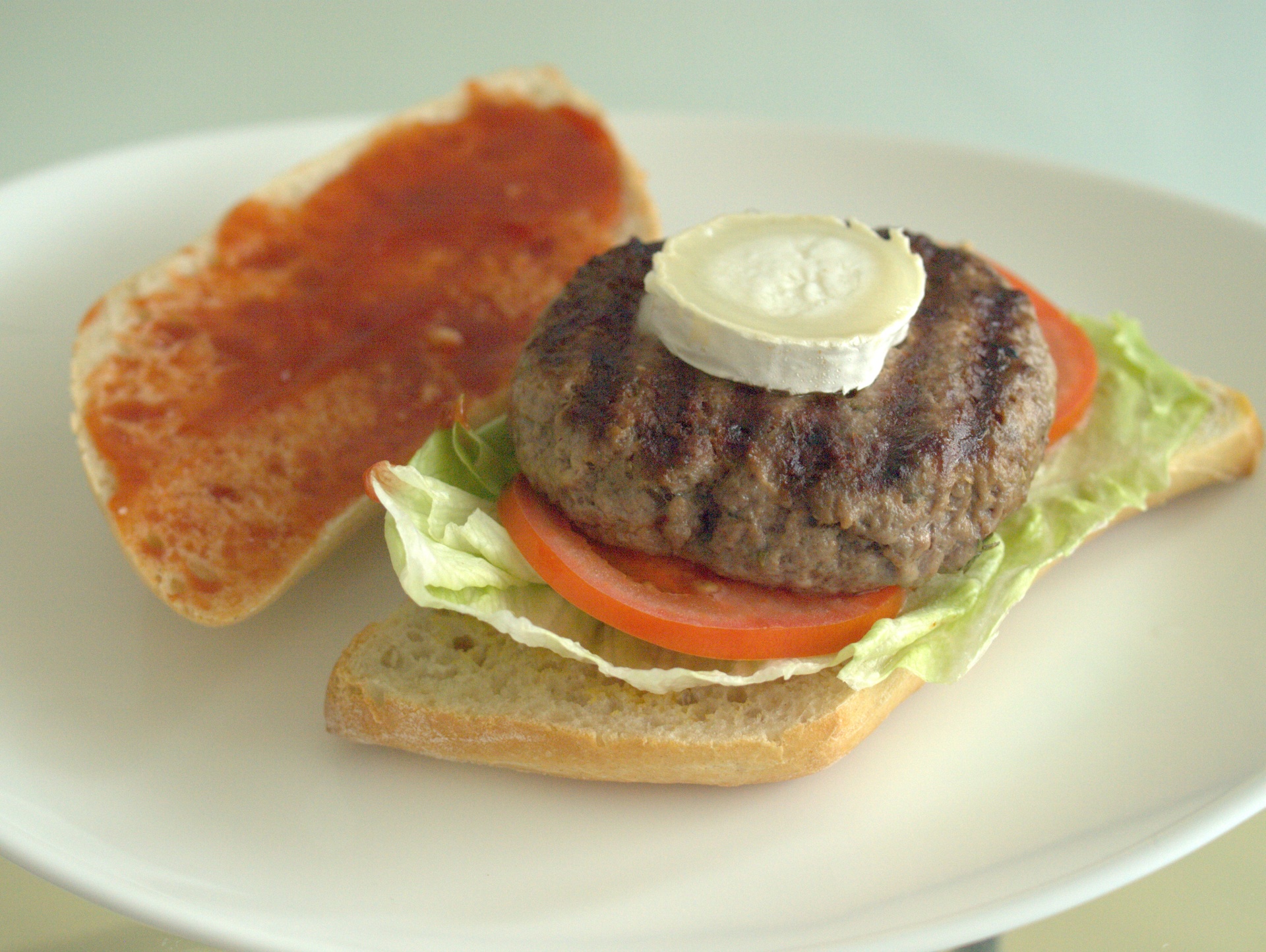 Lammburger mit Ziegenkse