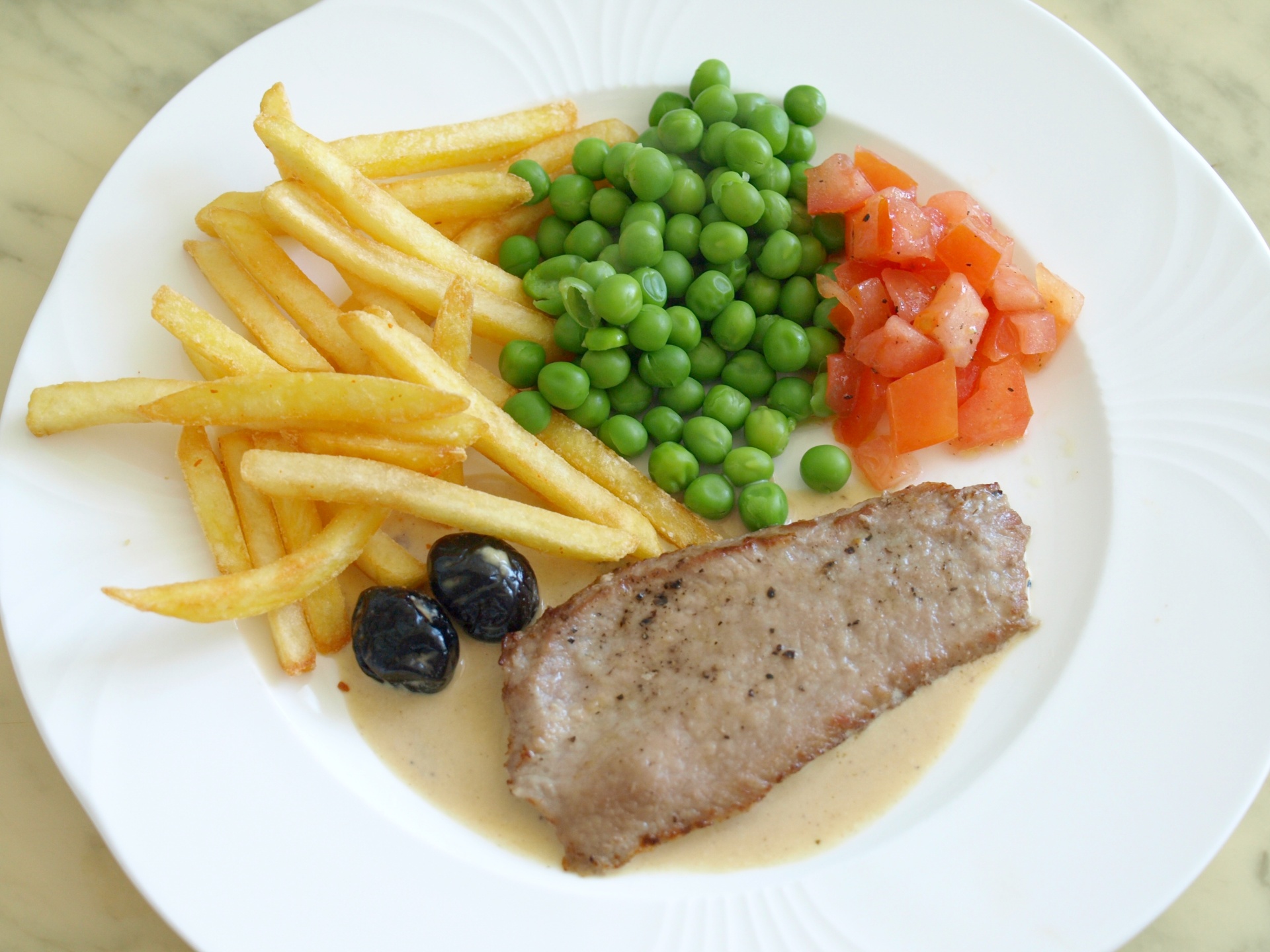 Kalbsschnitzel mit Sahnesauce