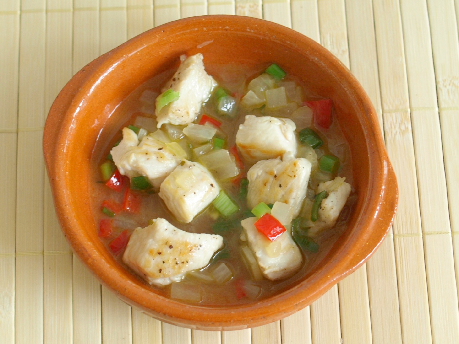 Hhnchenbrust in Weiwein-Sauce