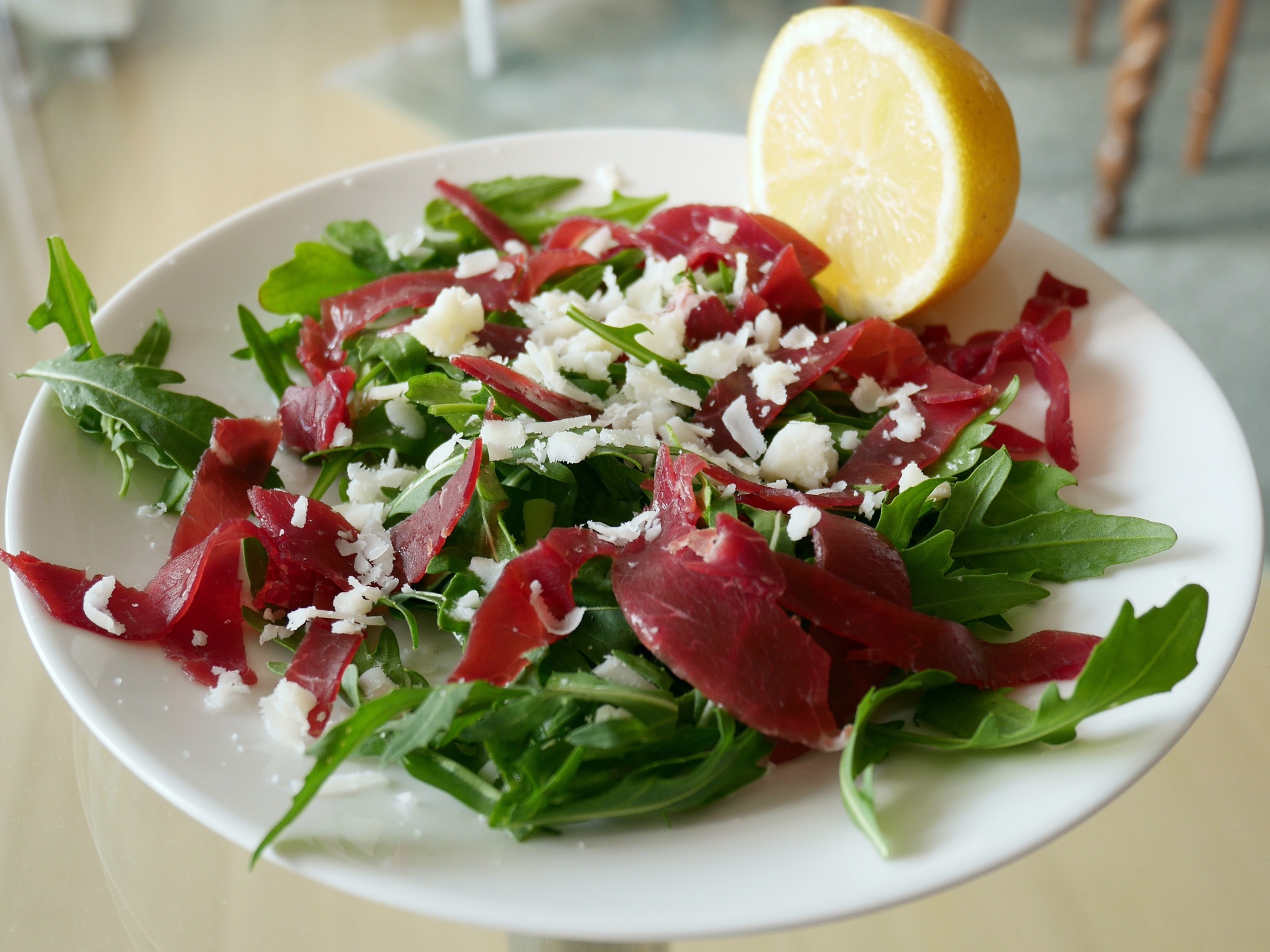 Bresaola mit Rucola und Pecorino