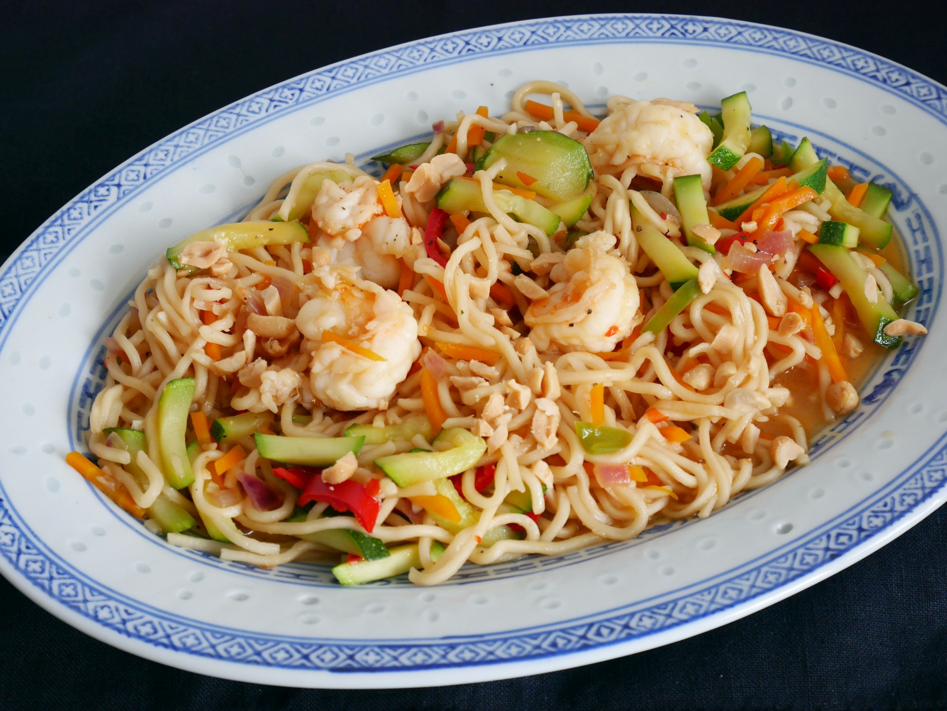 Asiatische Nudeln mit Garnelen