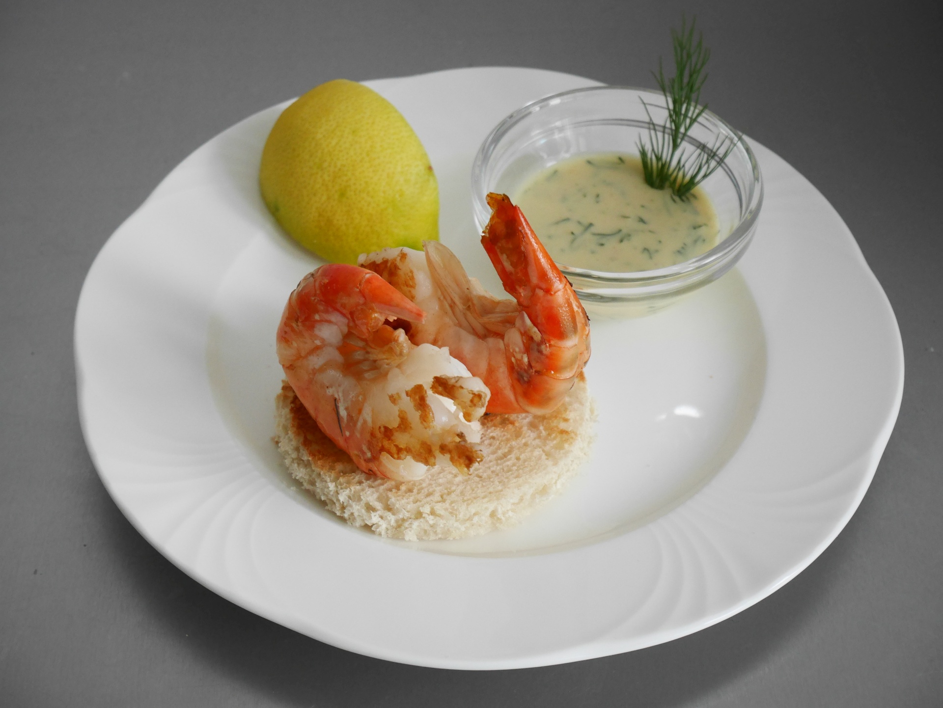 Riesengarnelen mit Honig-Senf-Sauce