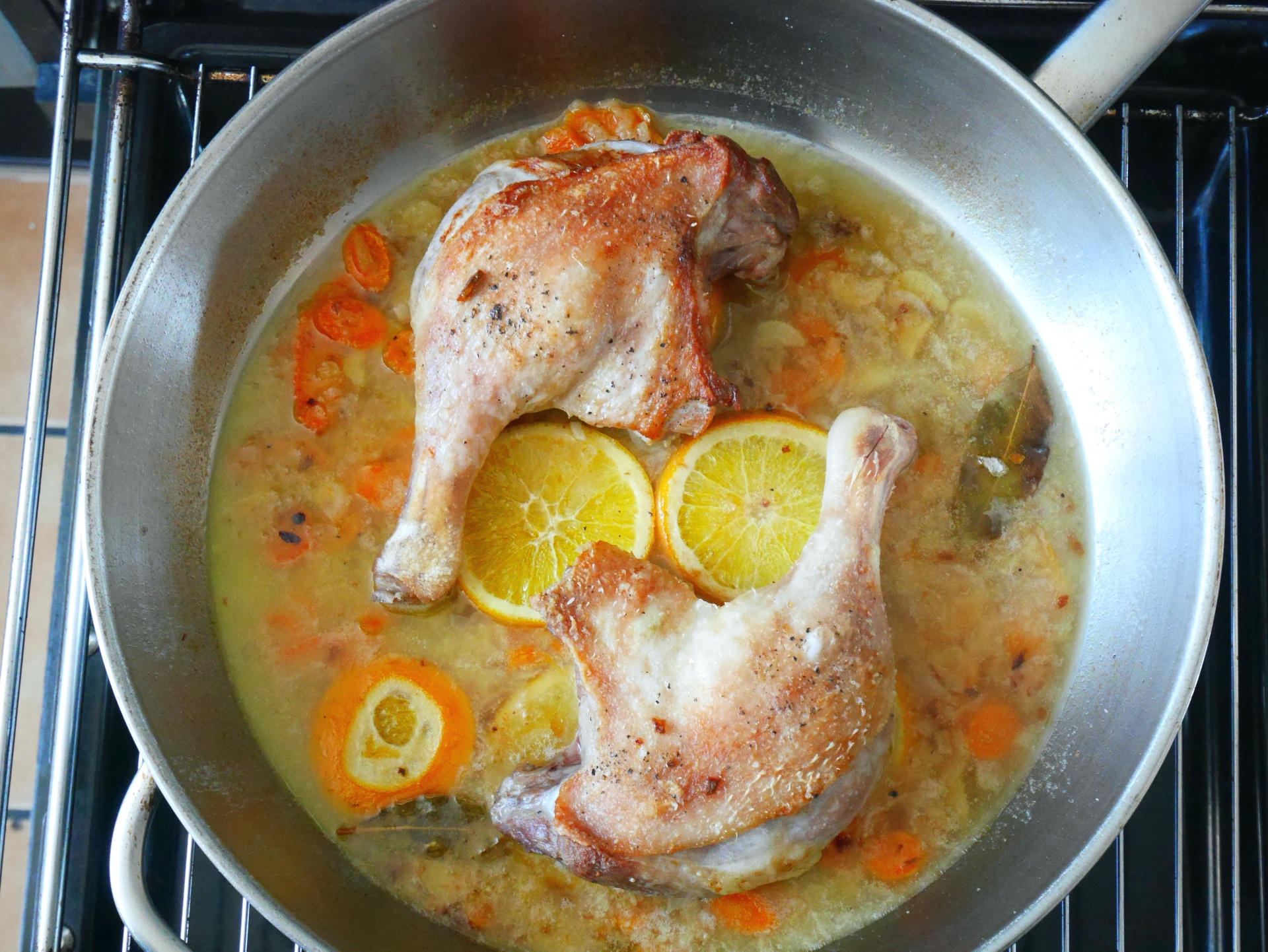 Entenkeulen mit Orangensauce