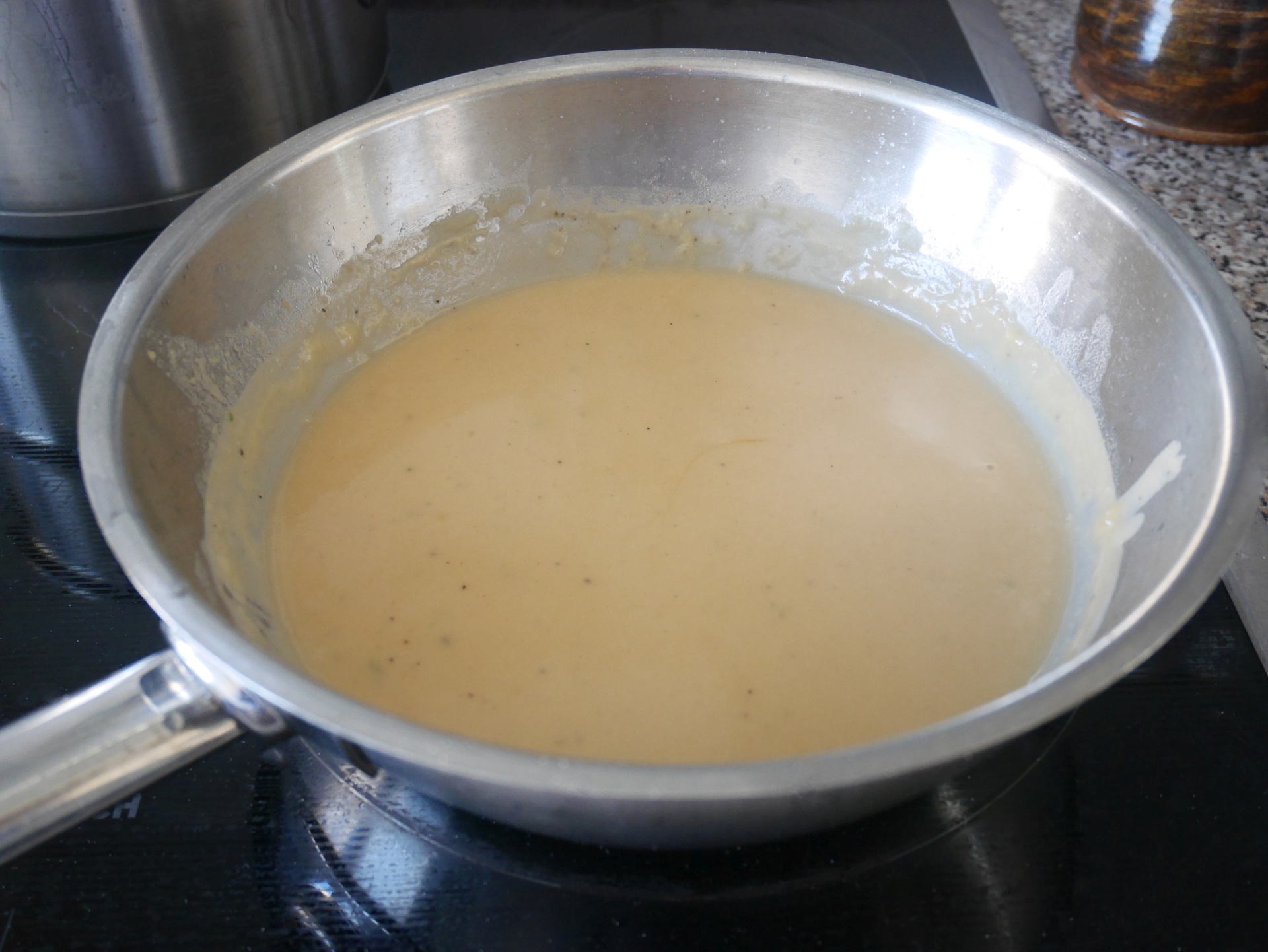 Bratensauce auf Basis Mehlschwitze