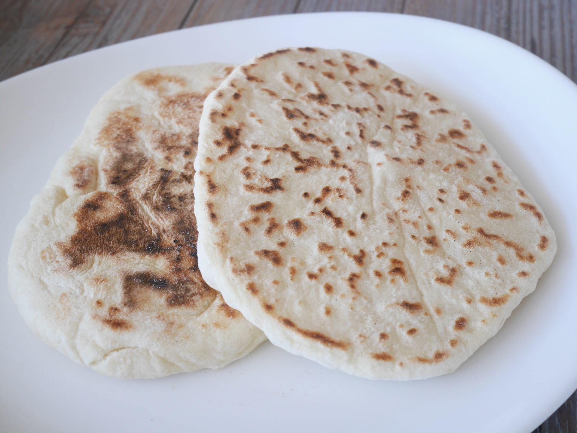 Naan [indisches Fladenbrot]