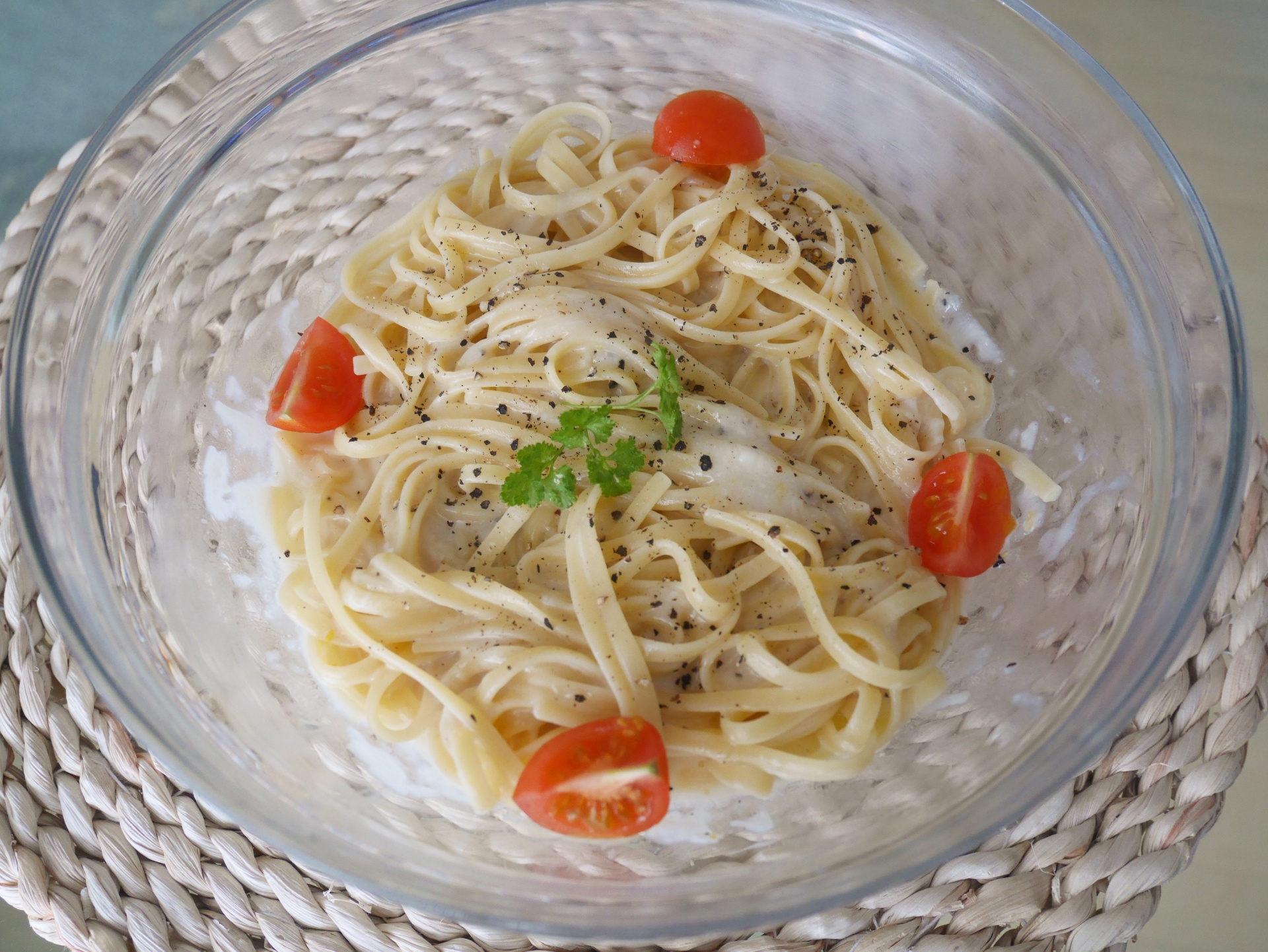 Linguine mit Kse und Pfeffer [Linguine cacio
              e pepe]