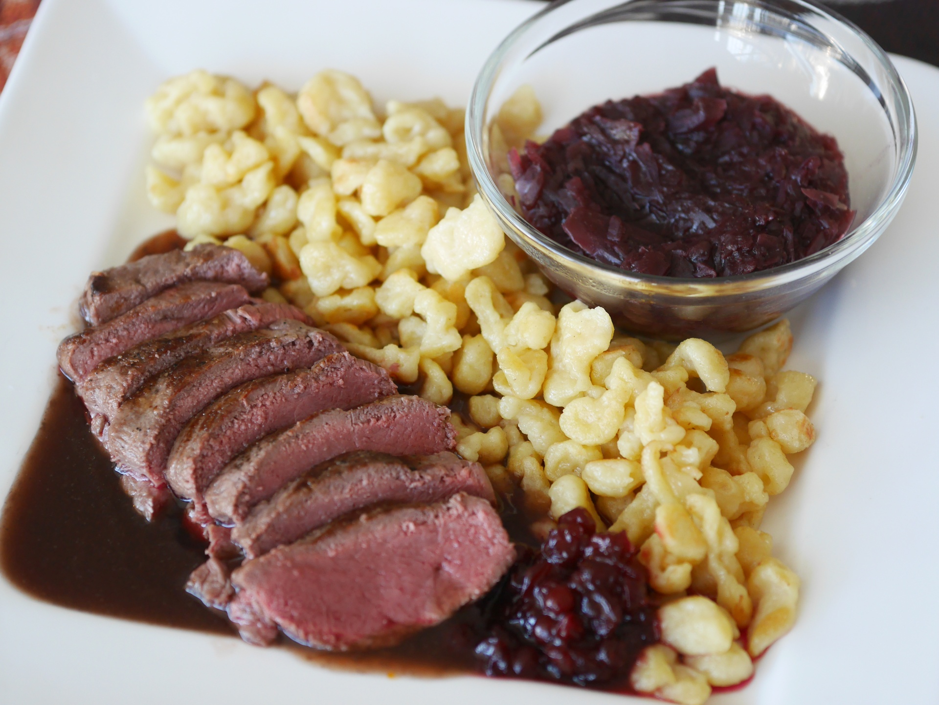 Rehrcken, rosa gebraten