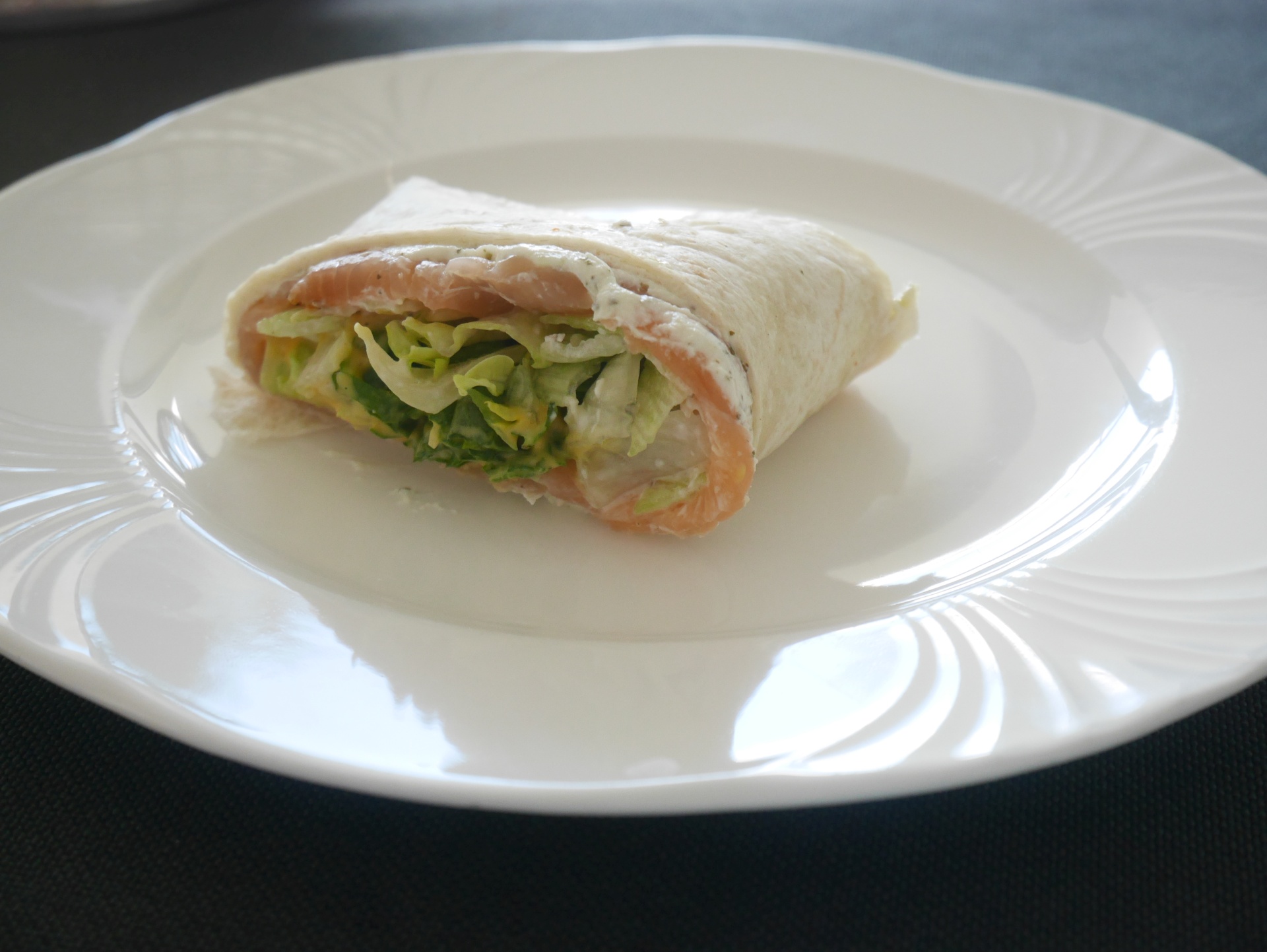 Wrap mit Rucherlachs