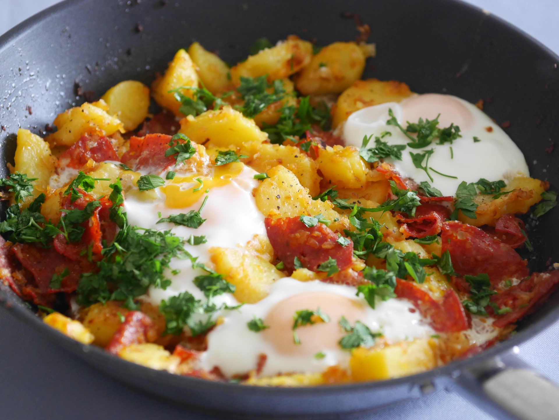 Kartoffelpfanne mit Chorizo