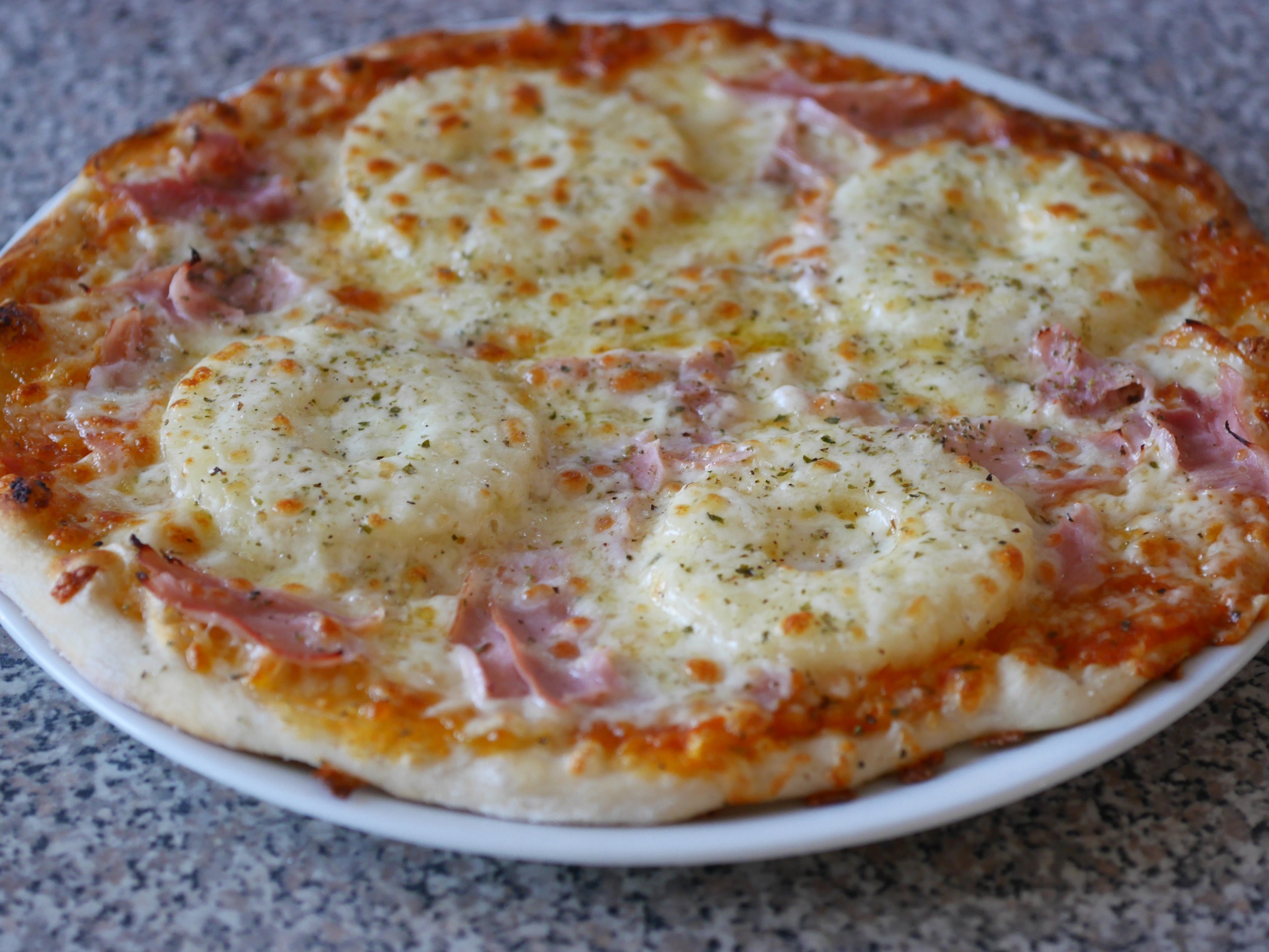 Pizza Hawaii