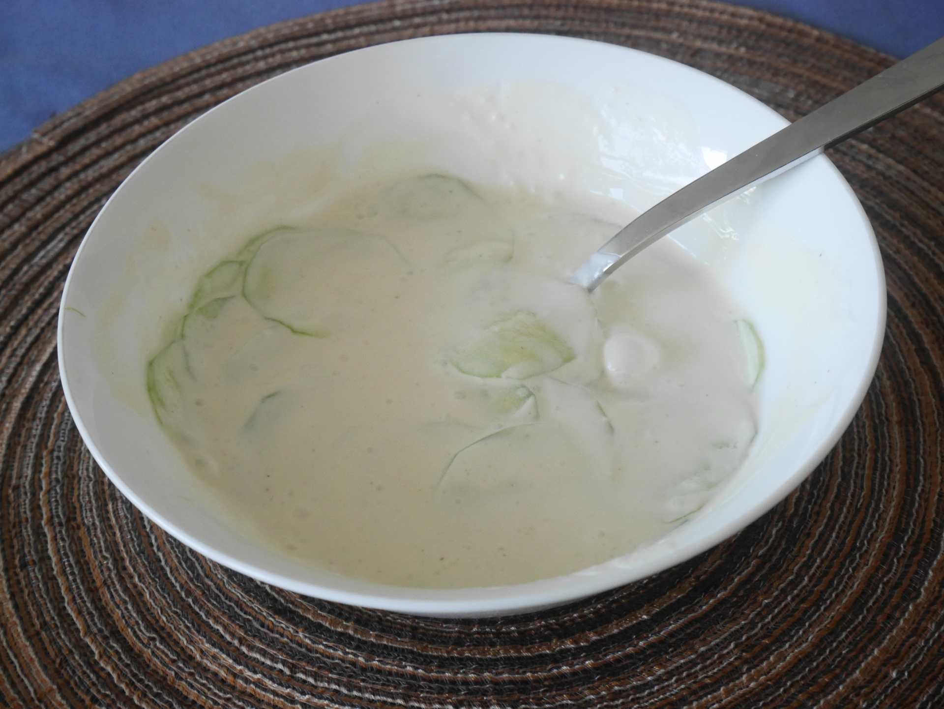 Gurkensalat mit Sahnesauce II