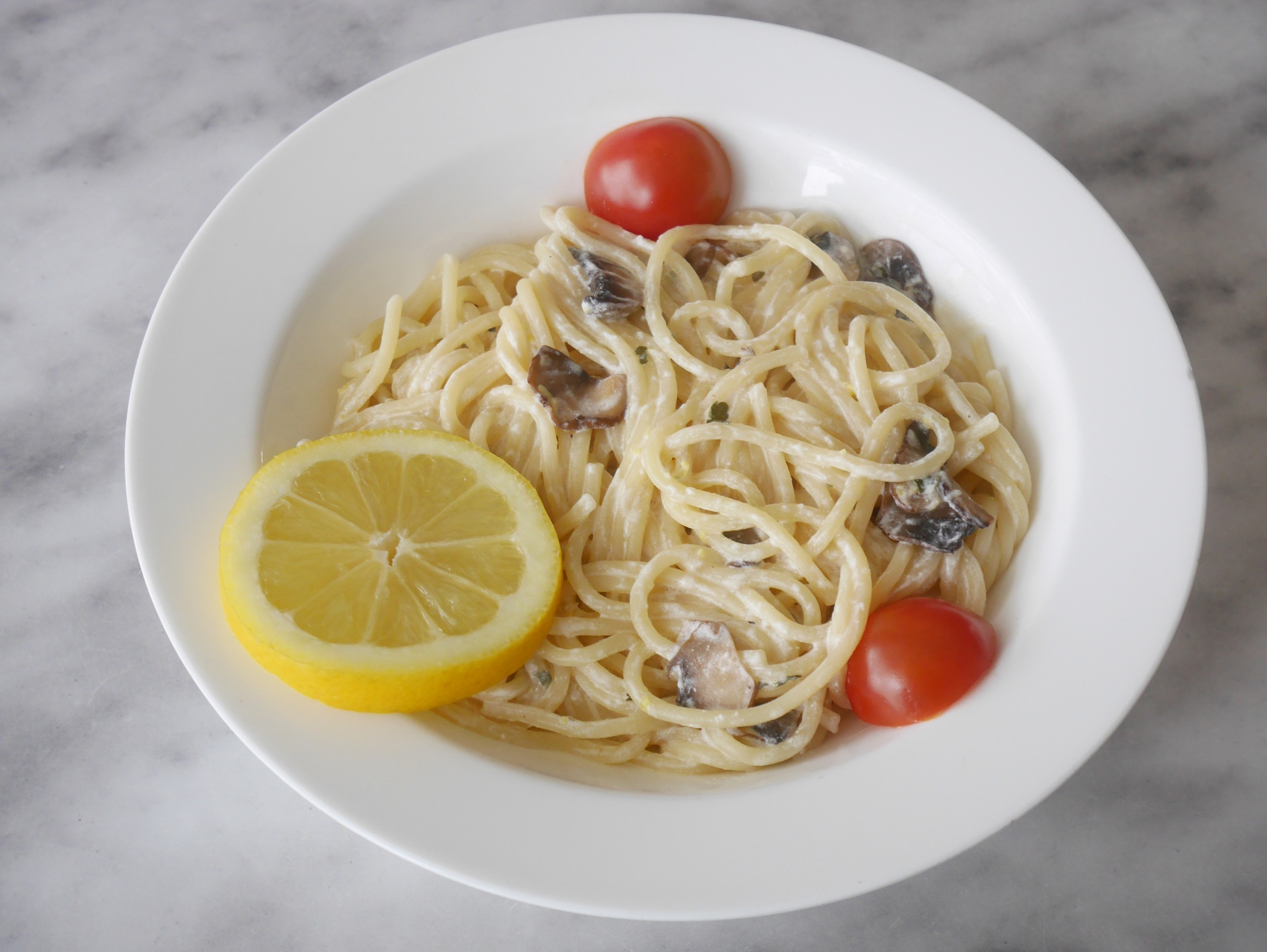 Zitronen-Spaghetti