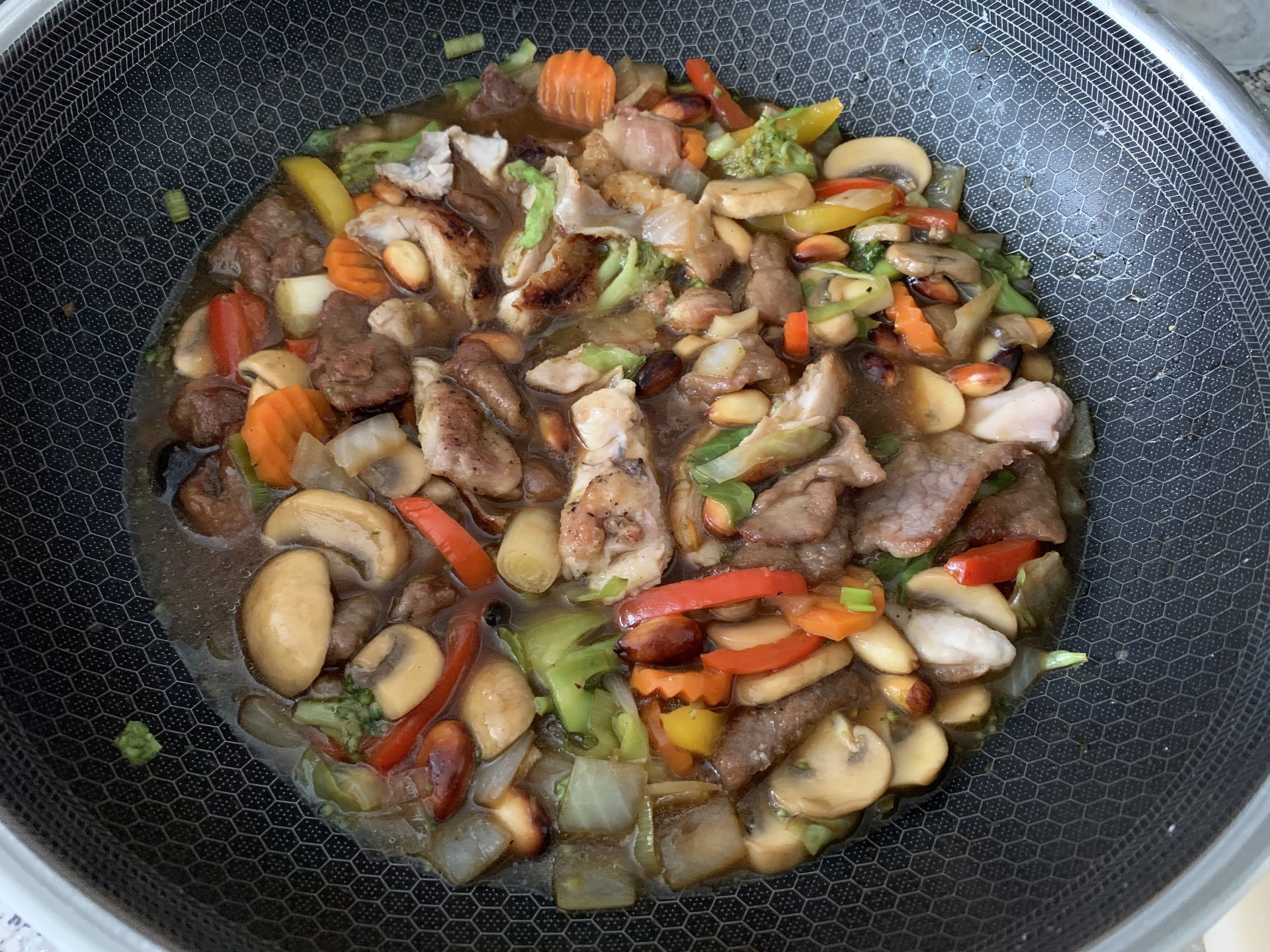 Huhn und Rind asiatisch